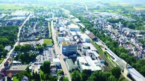 ZG_Seite 6_Luftbild_ohne_Faesser